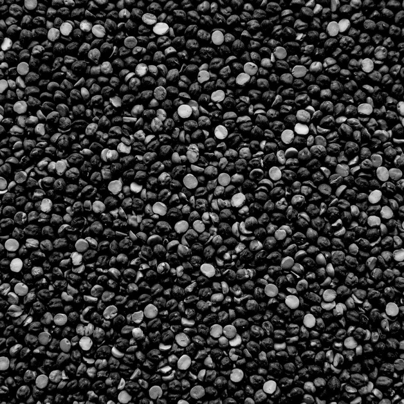 Whole Urad Dal (Sabut Black Urad)